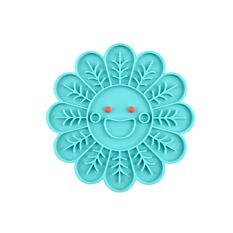 Sky Happy Flower Slow Lick Mat for dogs, 7.9 inches across